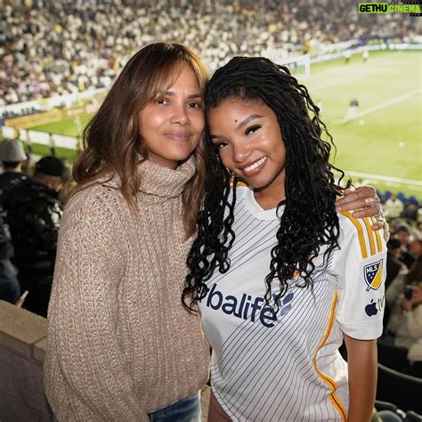 halle bailey hot|Halle Bailey (@hallebailey) • Instagram photos and videos